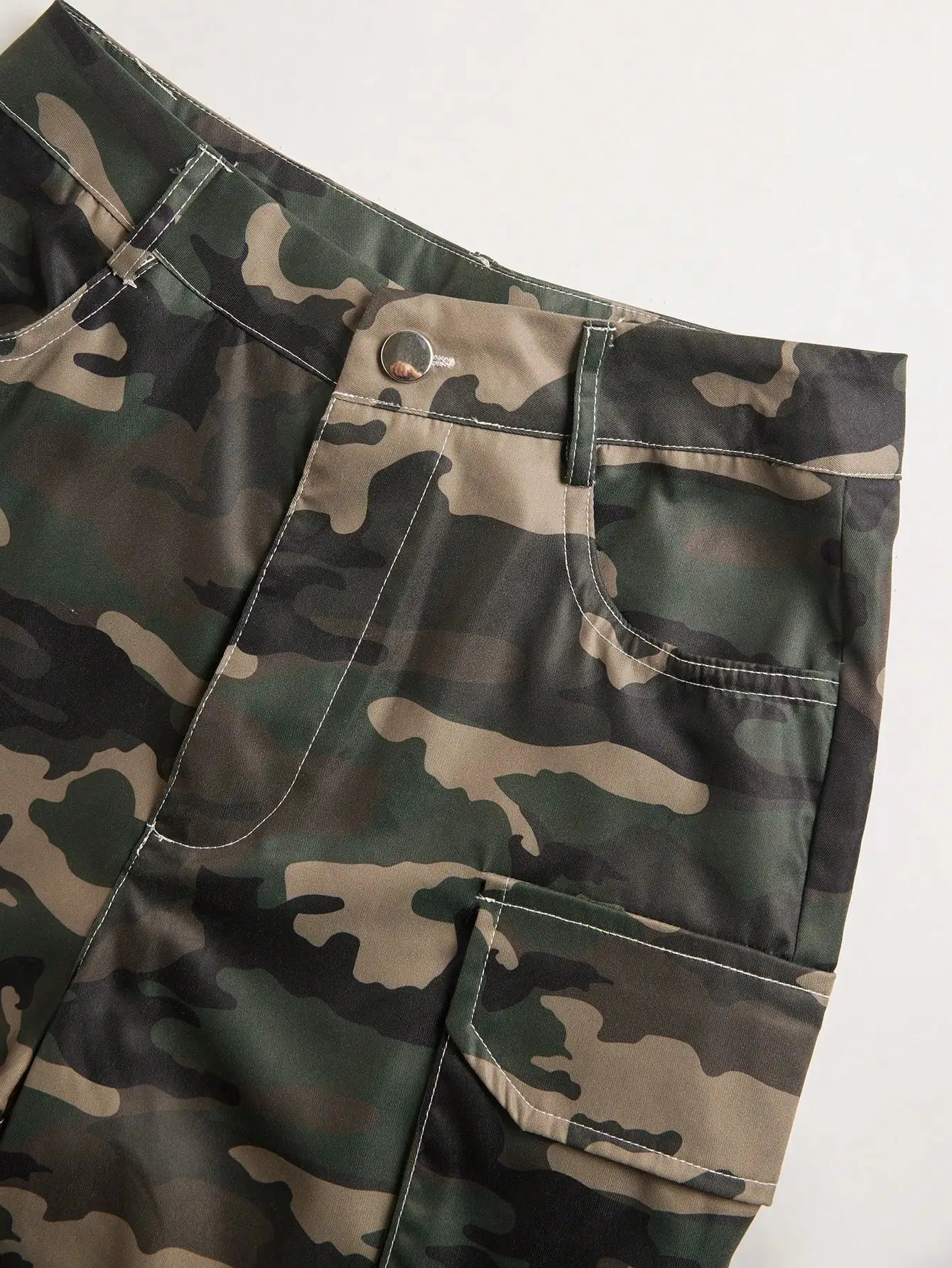 Women's Camo Cargo Pants High Waist Wide Leg Baggy Pants with Flat Pockets Casual Streetwear Jogger Military Pants 2025 T Styles Online