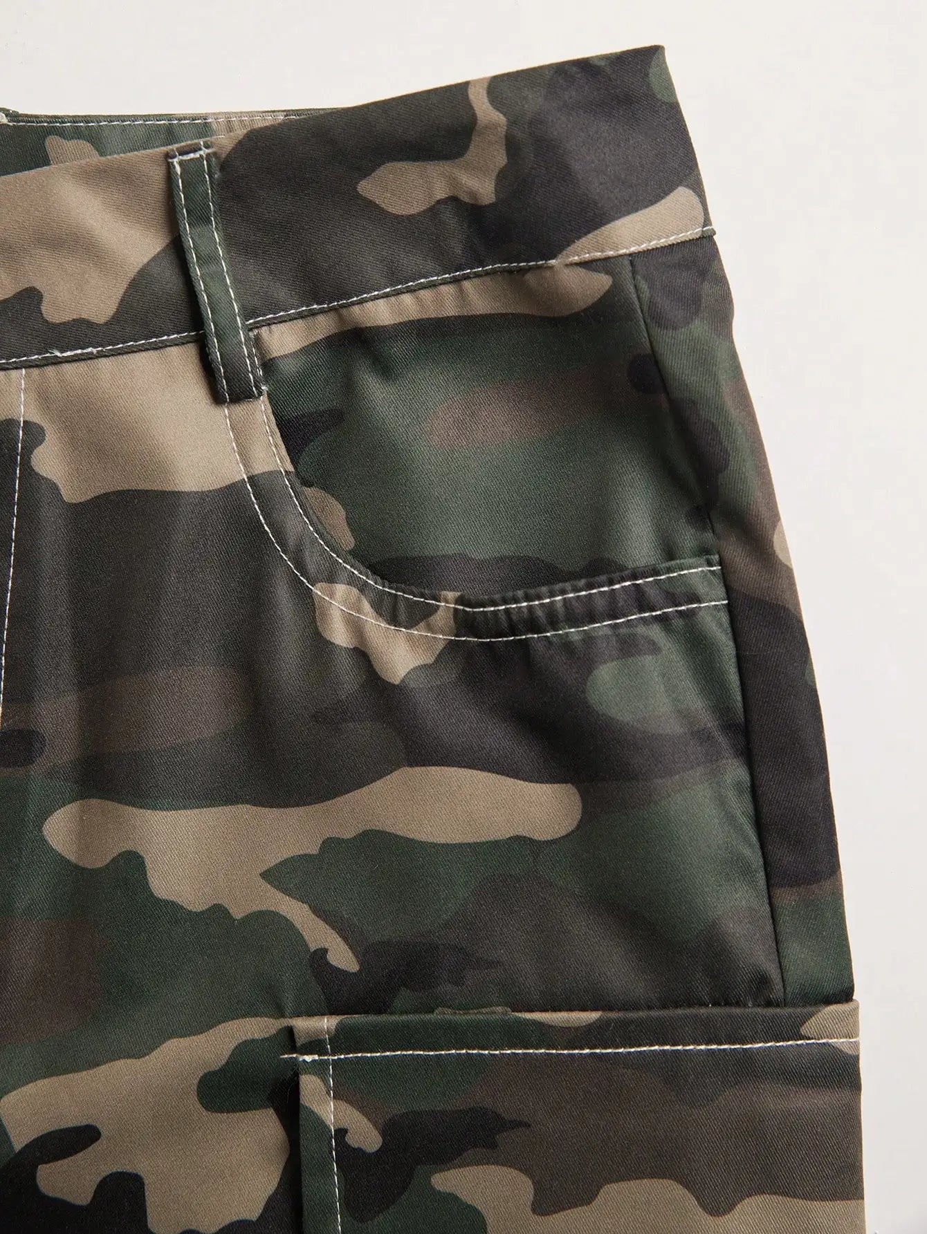Women's Camo Cargo Pants High Waist Wide Leg Baggy Pants with Flat Pockets Casual Streetwear Jogger Military Pants 2025 T Styles Online