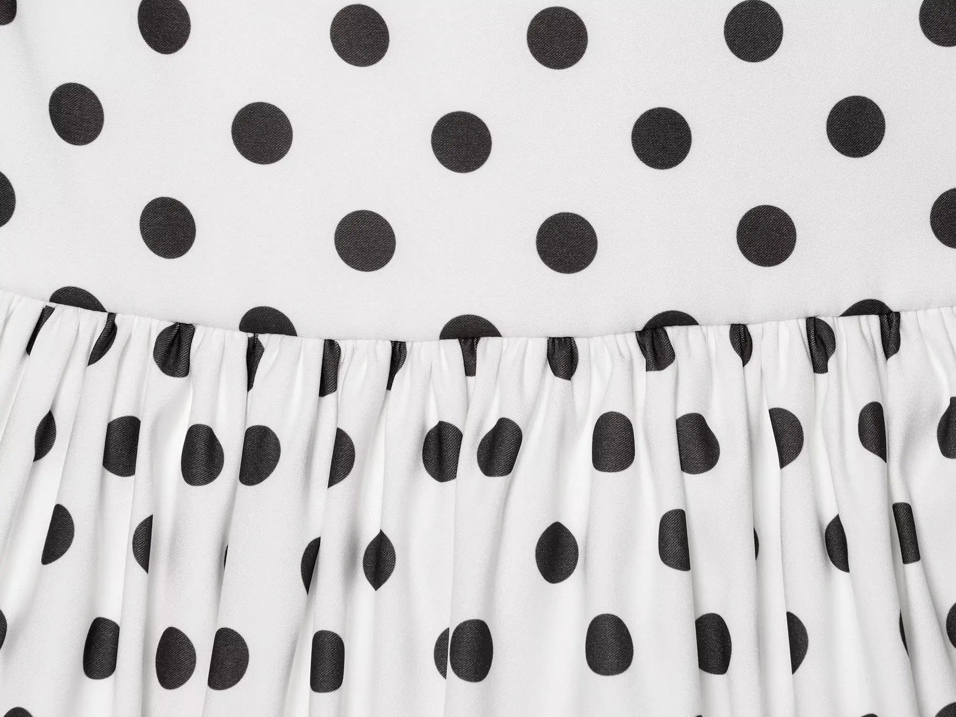 European and American style 2025 summer new sexy hot girl low-cut slim polka dot suspender dress T Styles Online