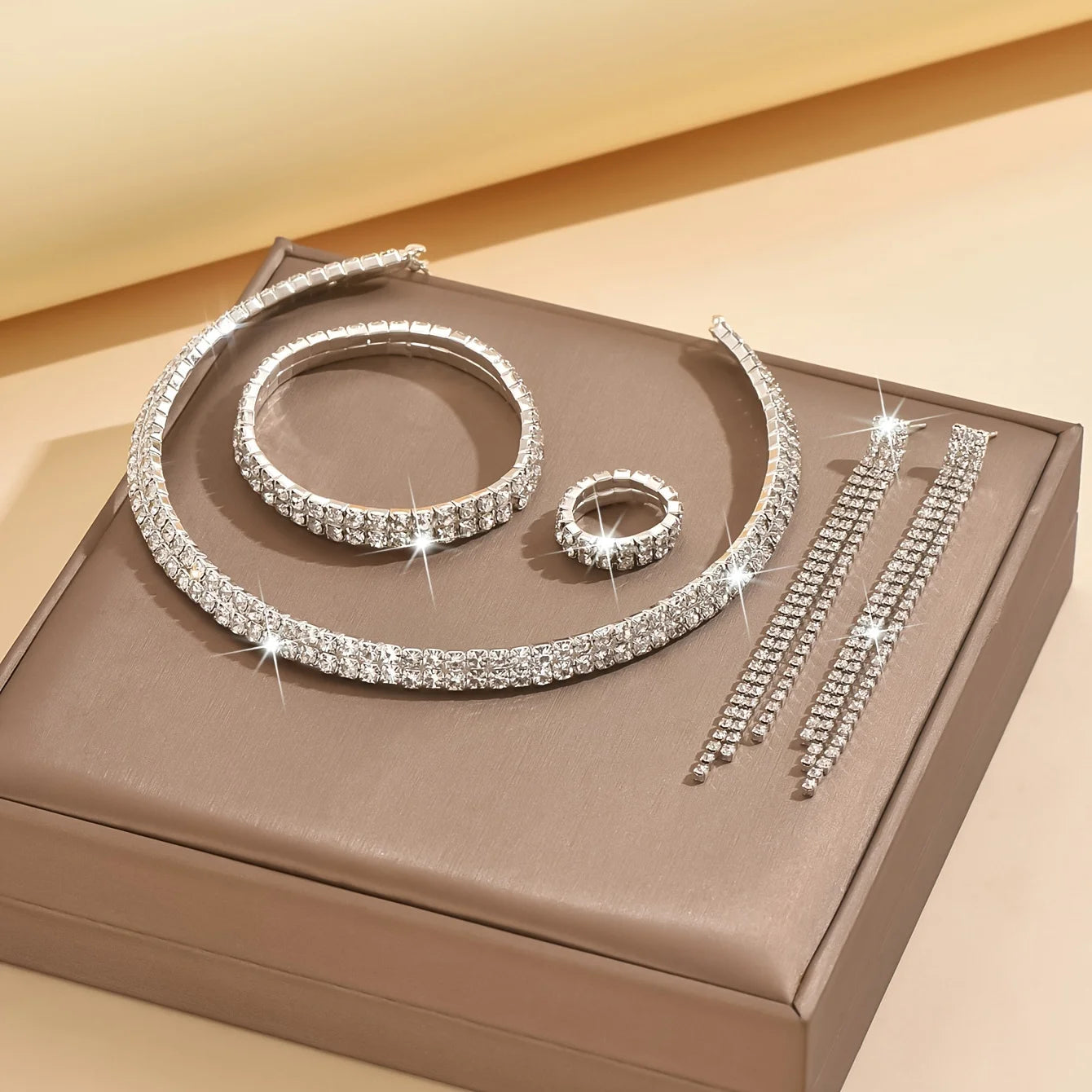5pcs Luxurious Rhinestone Jewelry Set for Women,Choker, Earrings, Stretch Bracelet & Ring for Weddings, Banquets & Parties T Styles Online